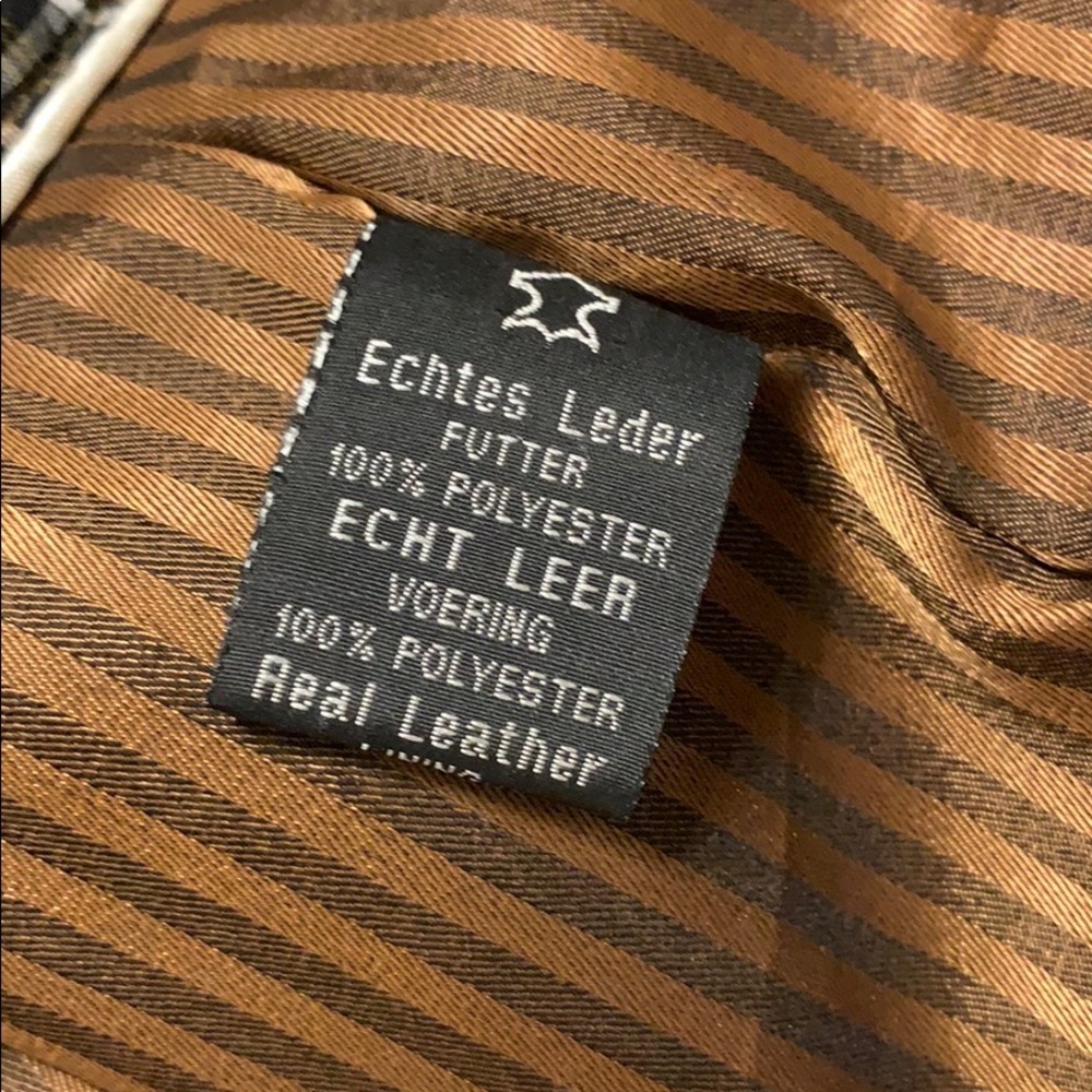 Genuine Leather Coat - Picture 3 of 6